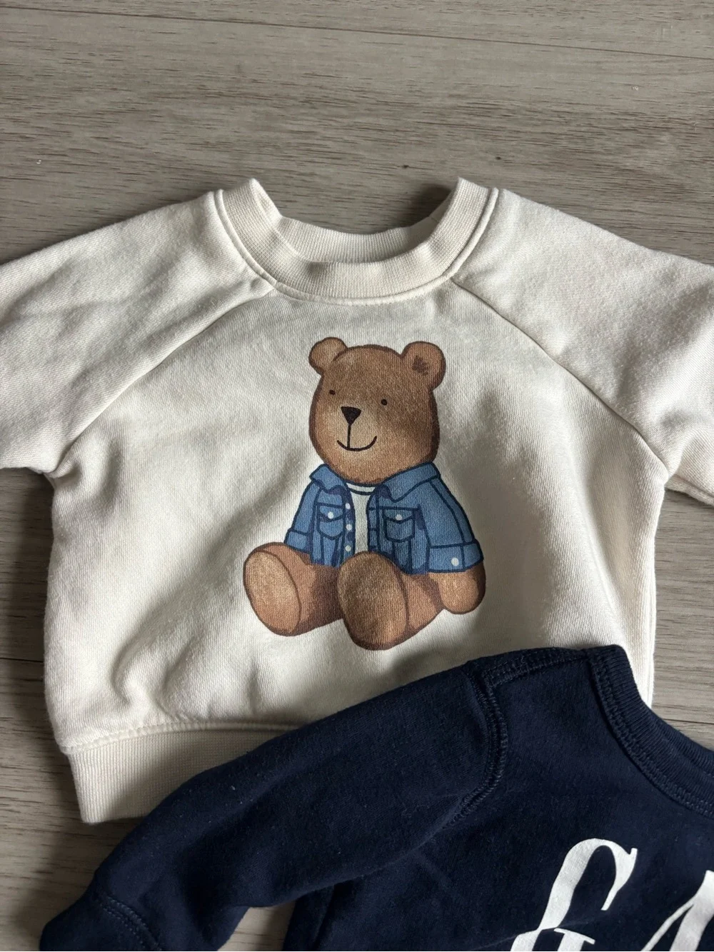 Gap Baby Crewneck Sweatshirt Bundle Size 3-6 Months